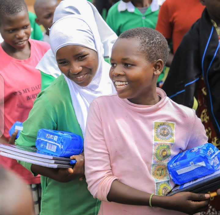 Sciuganda community moment 6
